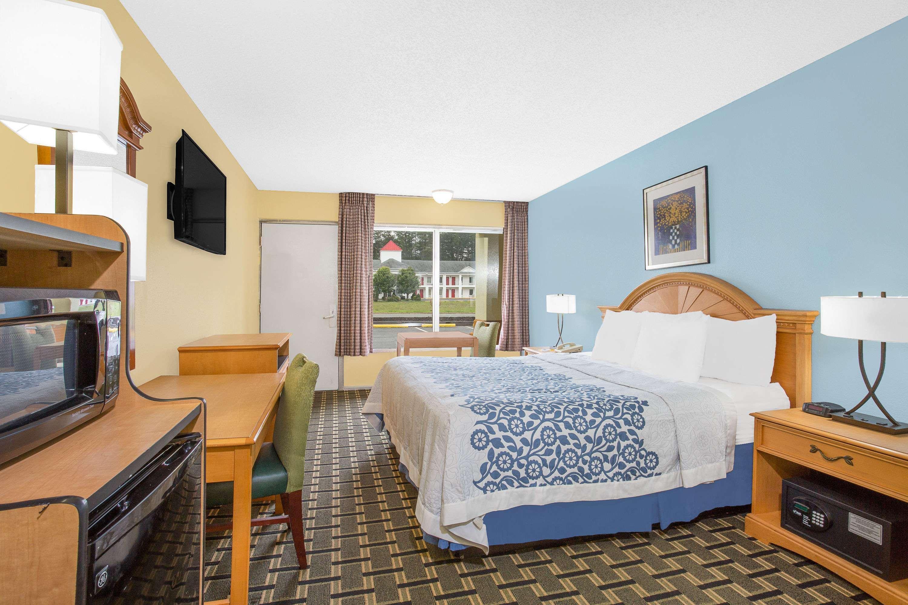 Days Inn By Wyndham Ruther Glen Kings Dominion Area Exterior foto